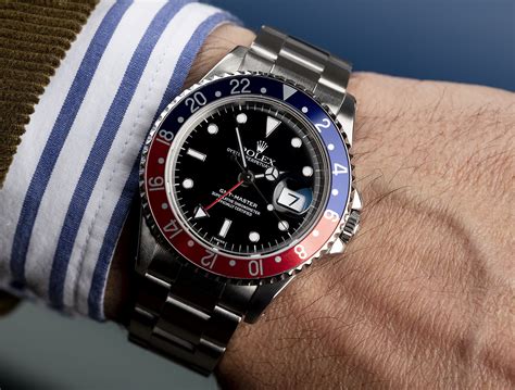 rolex gmt master ii 16700|rolex gmt master 16700 value.